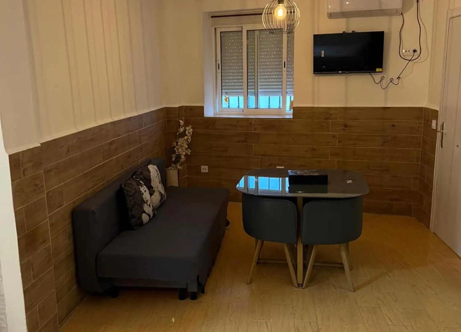 Apartamentos Hercules Sevilla 0*, Seville Spain
